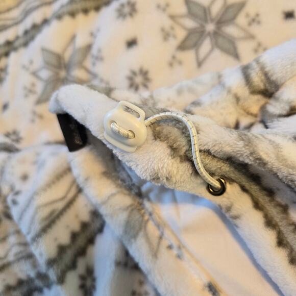 Eddie Bauer Fleece Pull Over Women's XL Gray White Snowflake 1/4 Zip Athleisure - Picture 8 of 8